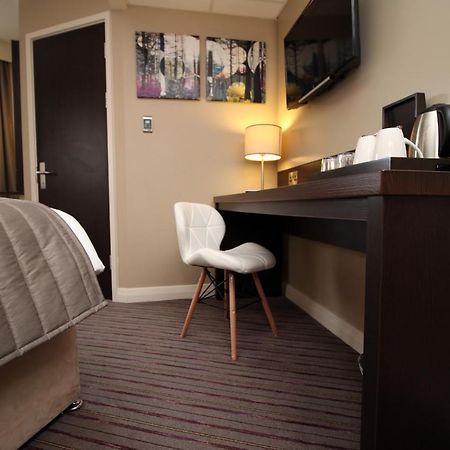 Silurian Hotel Newport นิวพอร์ต ภายนอก รูปภาพ
