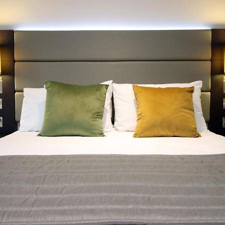 Silurian Hotel Newport นิวพอร์ต ภายนอก รูปภาพ
