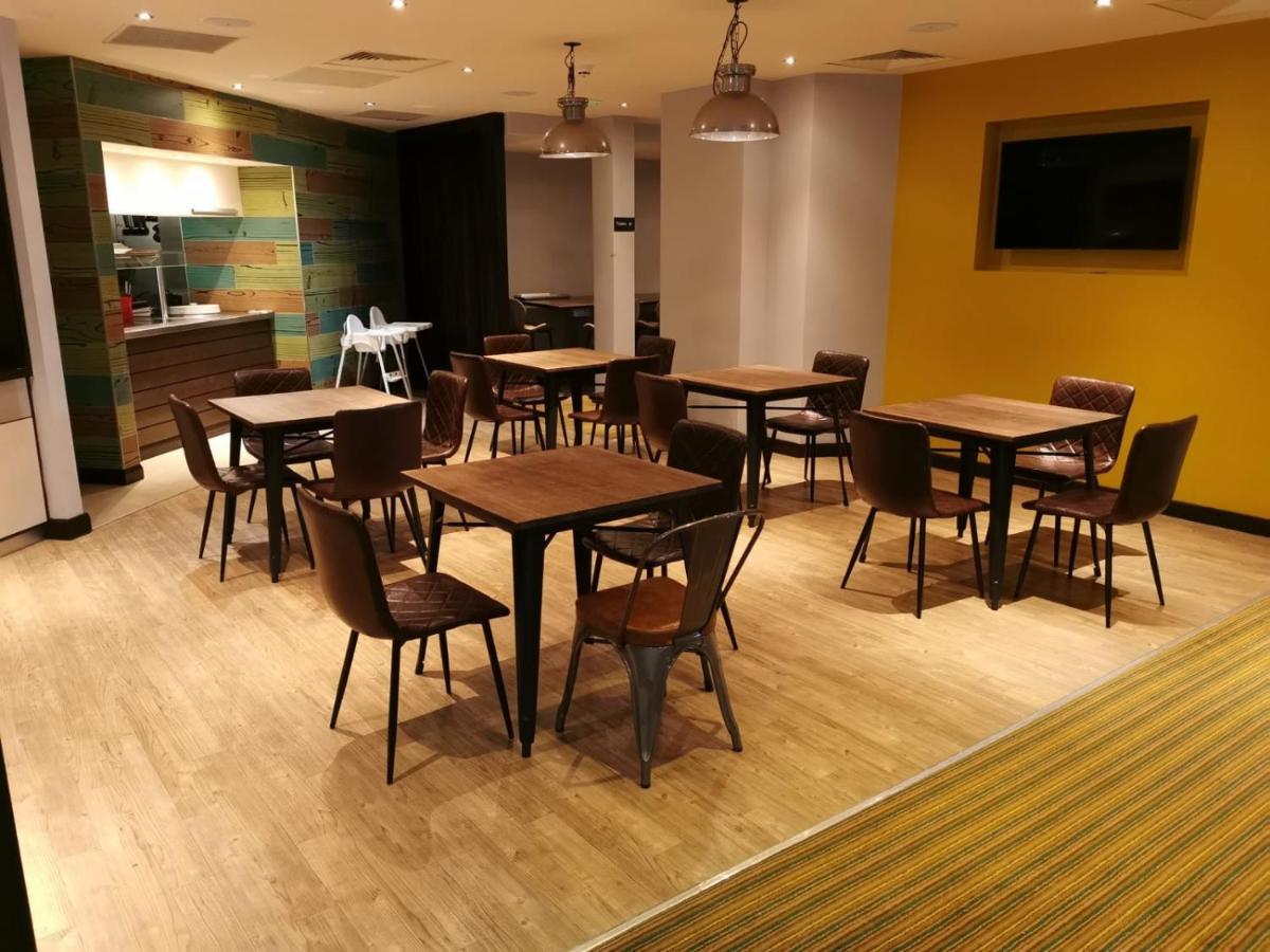 Silurian Hotel Newport นิวพอร์ต ภายนอก รูปภาพ