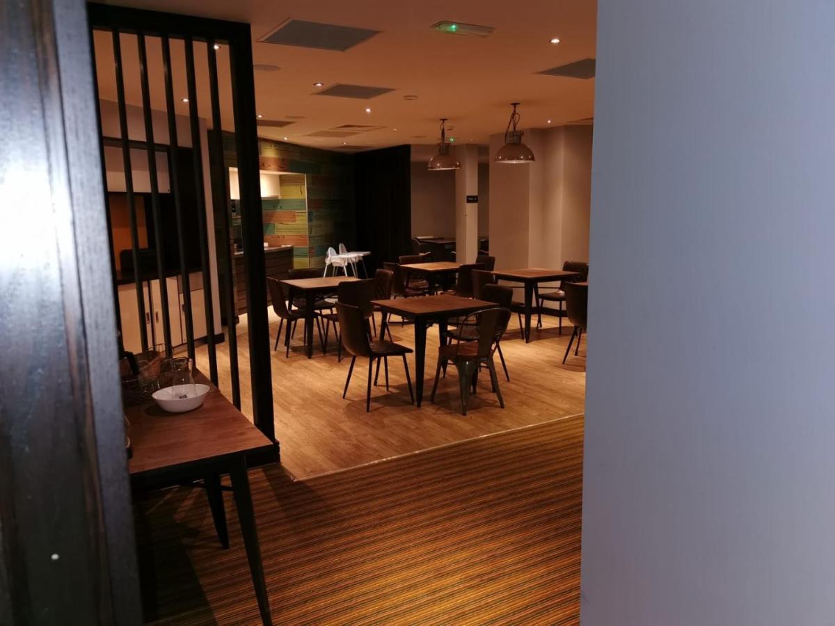 Silurian Hotel Newport นิวพอร์ต ภายนอก รูปภาพ