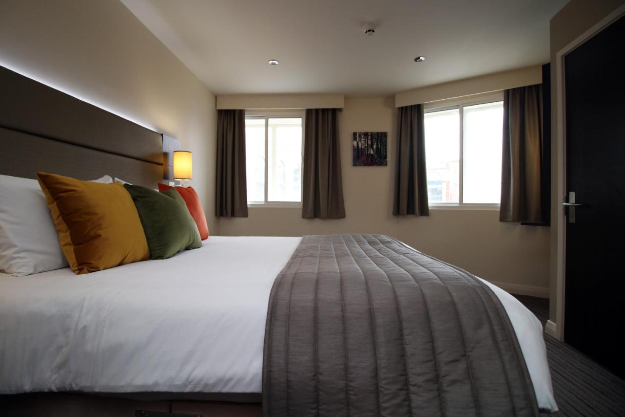 Silurian Hotel Newport นิวพอร์ต ภายนอก รูปภาพ